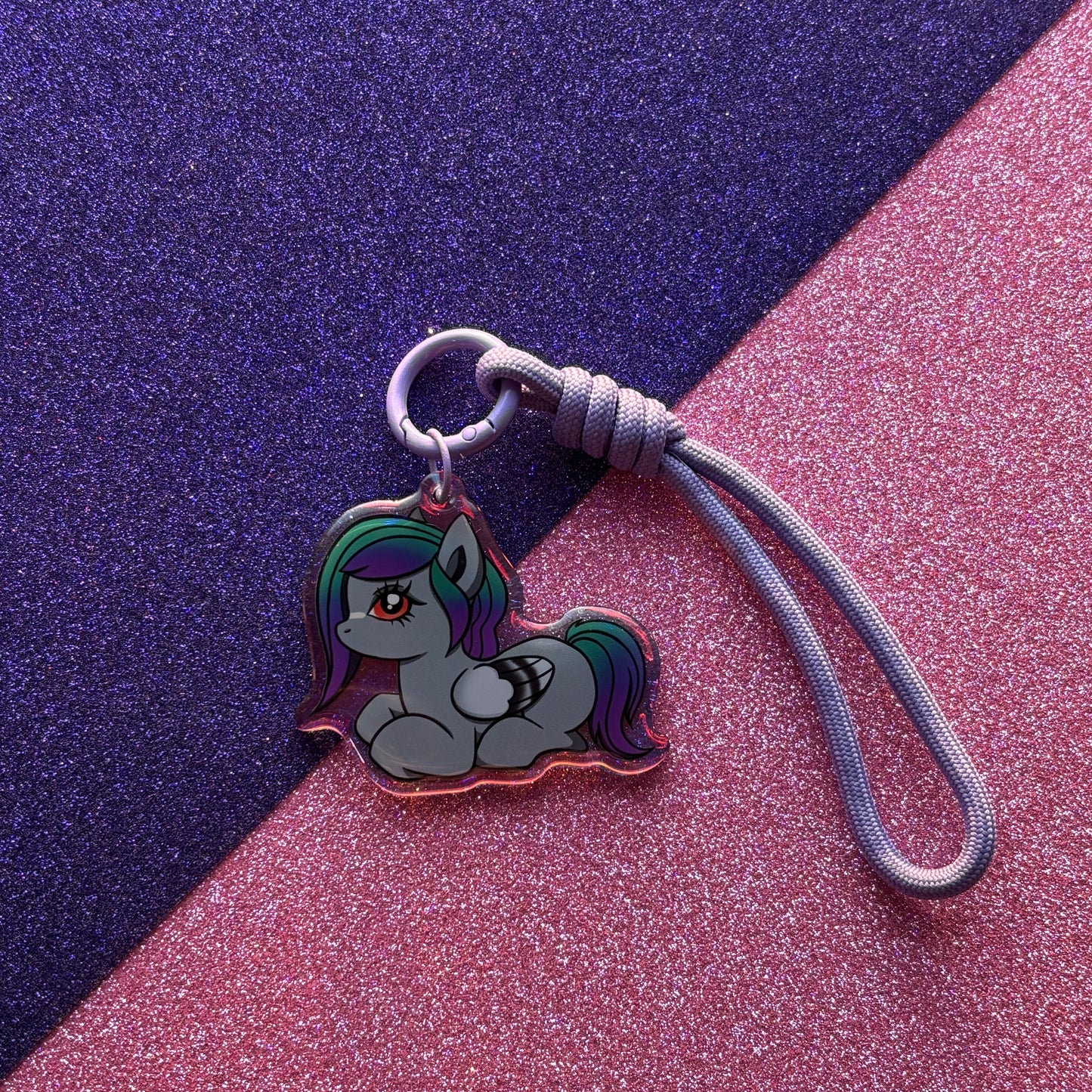 Pidgeon Pony (avaimenperä)